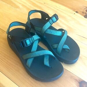 Chaco green sandals - size 9 made in USA/Colorado